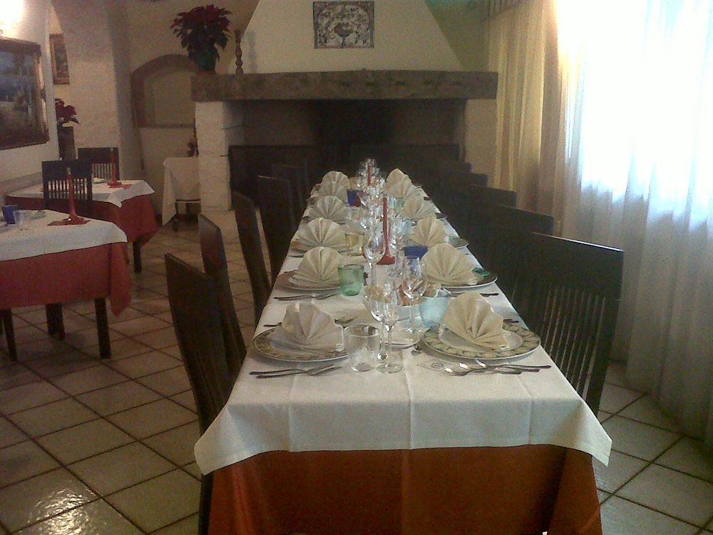 La Vecchia Fattoria Hotel Loreto Exterior foto